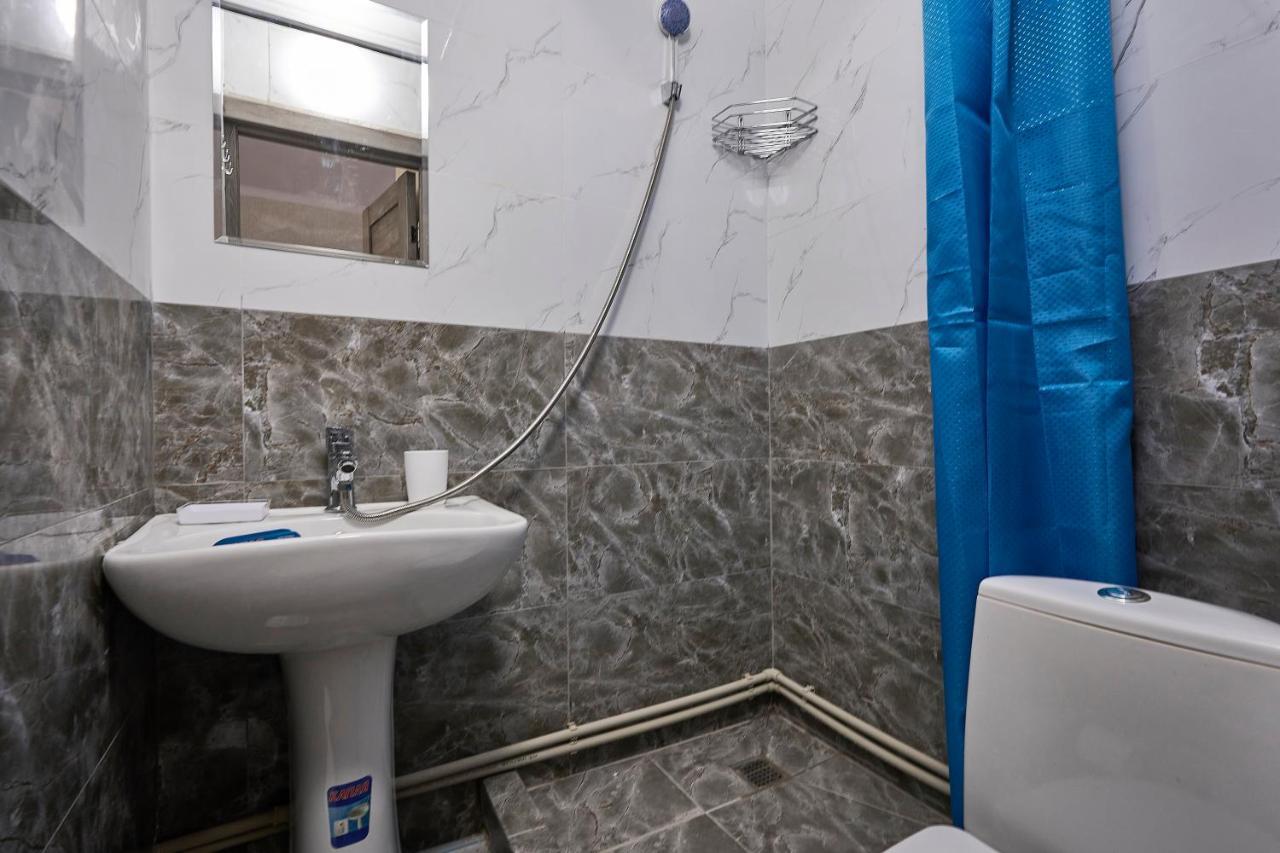 Апарт 33 Aparthotel อัลมาตี ภายนอก รูปภาพ