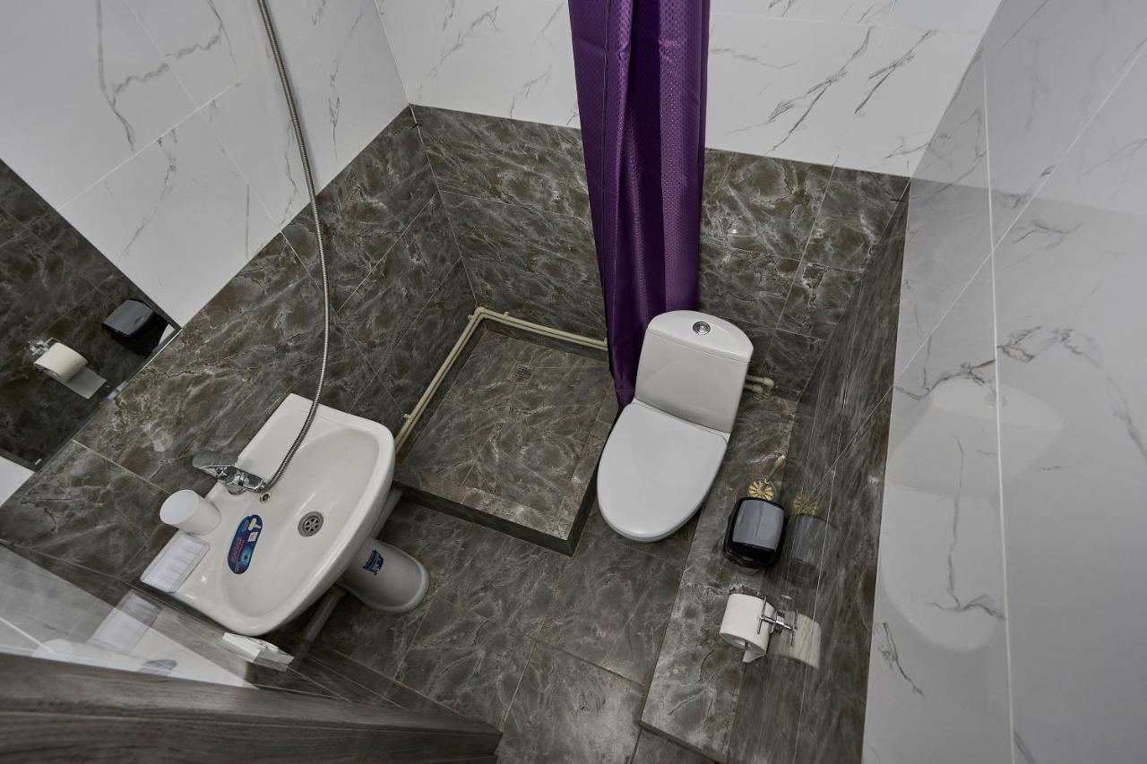 Апарт 33 Aparthotel อัลมาตี ภายนอก รูปภาพ