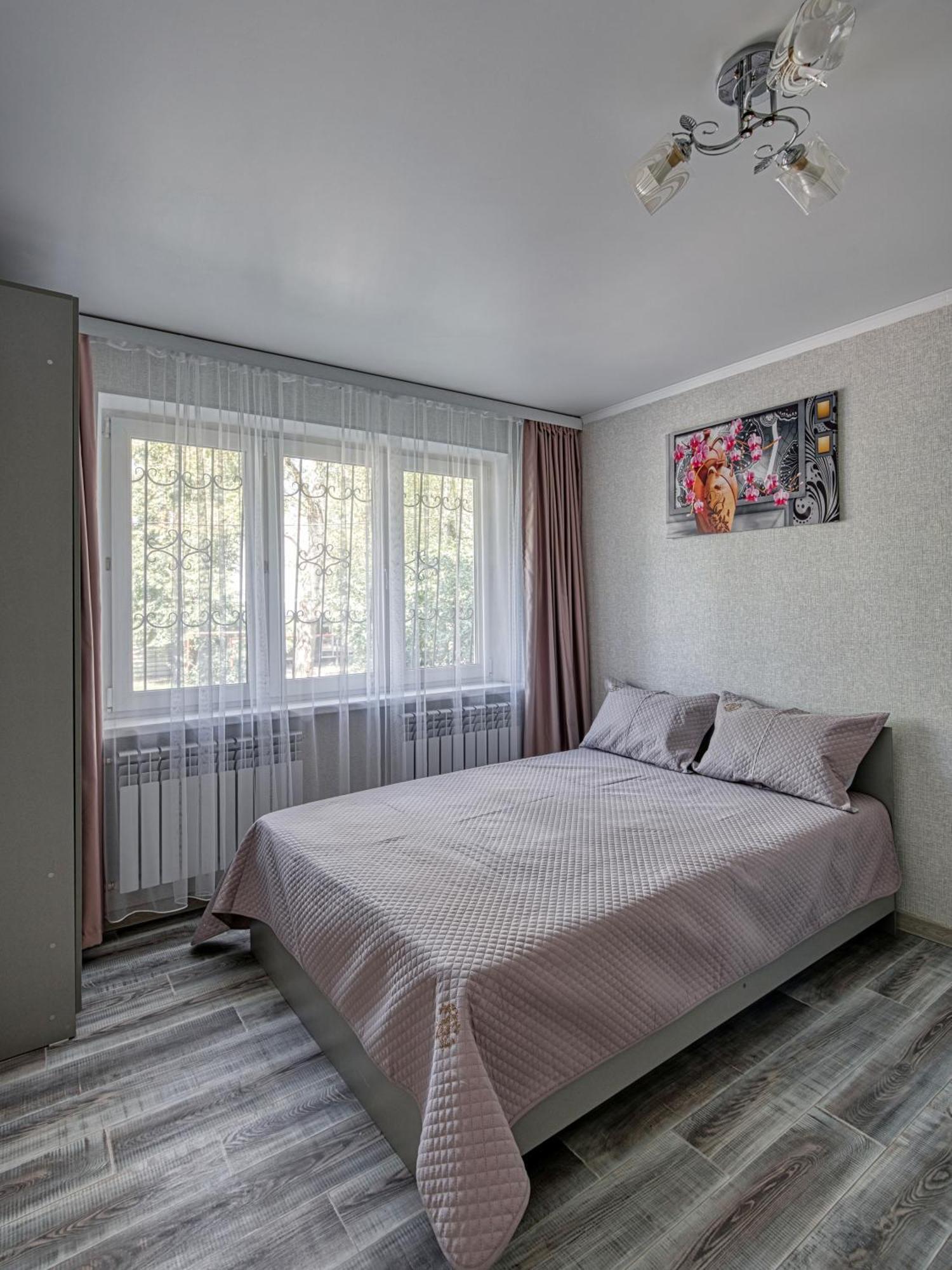 Апарт 33 Aparthotel อัลมาตี ภายนอก รูปภาพ